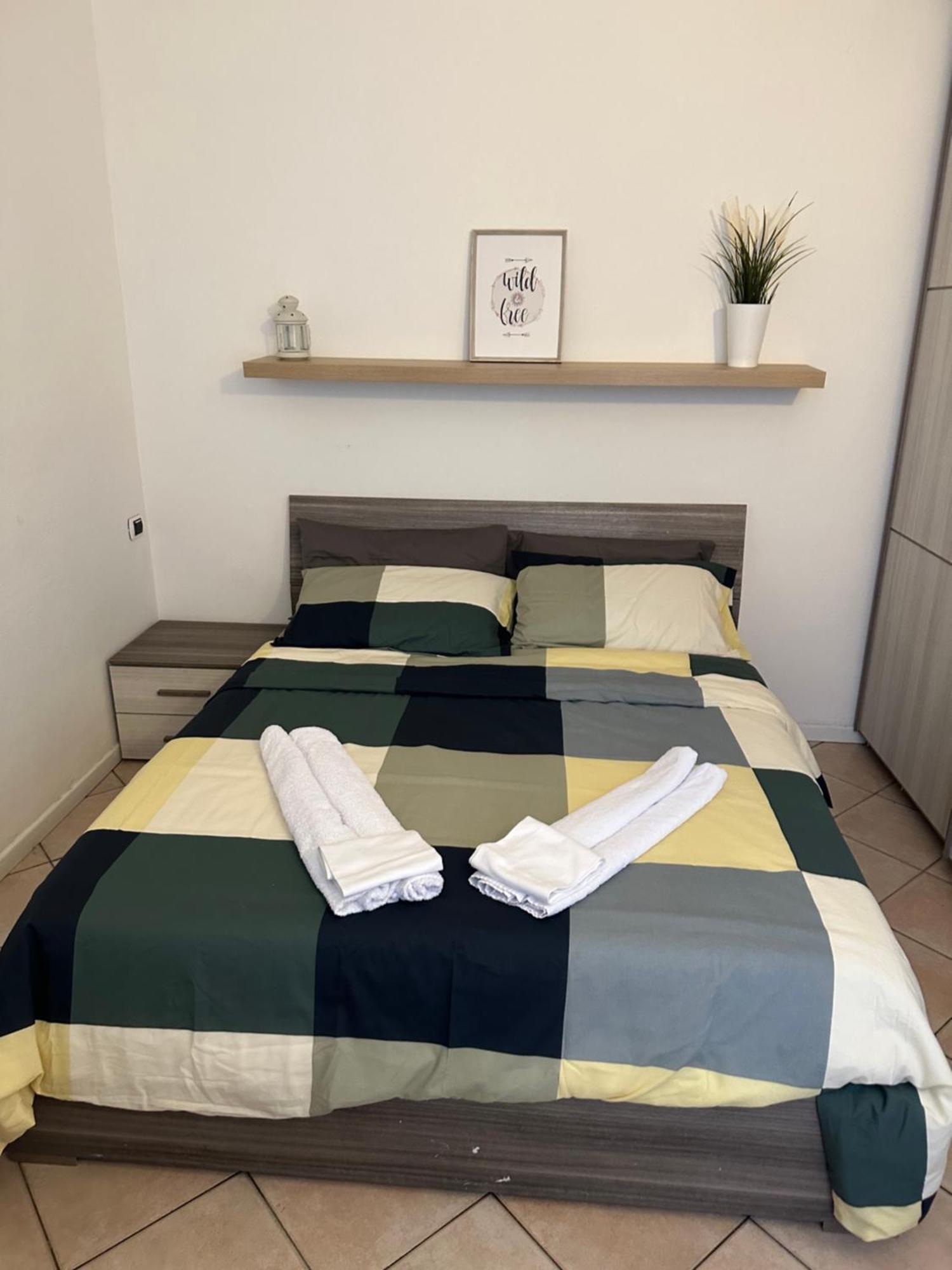 Melissa House Apartment Милано Екстериор снимка
